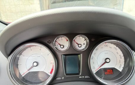Peugeot 308 II, 2011 год, 670 000 рублей, 10 фотография