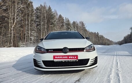 Volkswagen Golf GTI VII, 2016 год, 2 040 000 рублей, 2 фотография