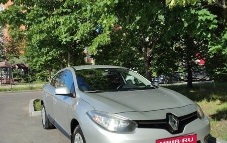 Renault Fluence I, 2013 год, 899 000 рублей, 2 фотография