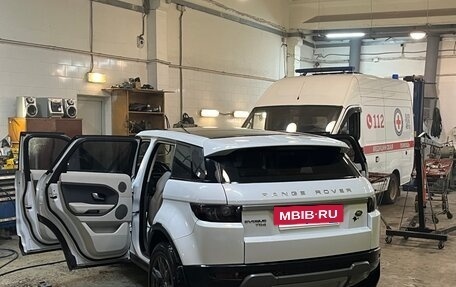 Land Rover Range Rover Evoque I, 2015 год, 2 220 000 рублей, 13 фотография