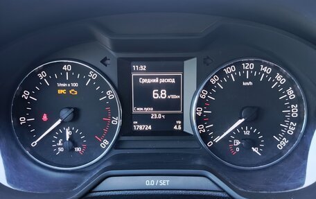 Skoda Octavia, 2014 год, 1 250 000 рублей, 6 фотография