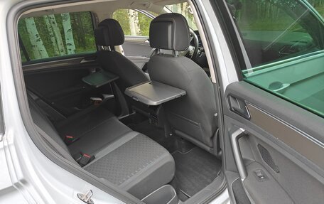 Volkswagen Tiguan II, 2018 год, 2 599 000 рублей, 14 фотография