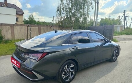 Hyundai Elantra, 2023 год, 2 350 000 рублей, 7 фотография
