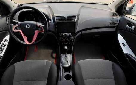 Hyundai Solaris II рестайлинг, 2013 год, 795 000 рублей, 9 фотография