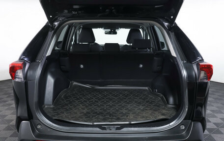 Toyota RAV4, 2019 год, 3 469 000 рублей, 10 фотография