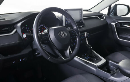 Toyota RAV4, 2019 год, 3 469 000 рублей, 15 фотография