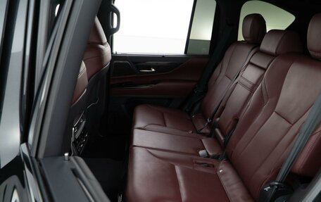 Lexus LX, 2023 год, 13 850 046 рублей, 9 фотография