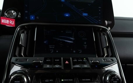 Lexus LX, 2023 год, 13 850 046 рублей, 21 фотография