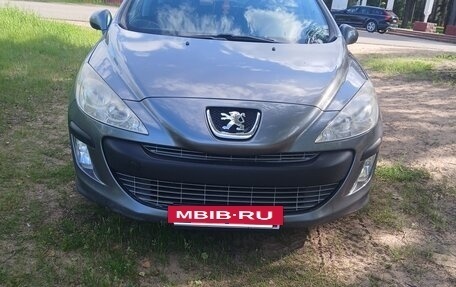 Peugeot 308 II, 2010 год, 325 000 рублей, 2 фотография