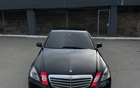 Mercedes-Benz E-Класс, 2011 год, 1 250 000 рублей, 3 фотография
