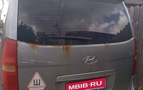 Hyundai H-1 II рестайлинг, 2011 год, 1 200 000 рублей, 3 фотография