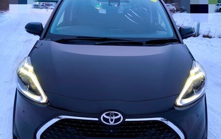 Toyota Sienta II, 2021 год, 1 399 990 рублей, 6 фотография