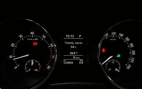Skoda Yeti I рестайлинг, 2014 год, 1 099 000 рублей, 6 фотография