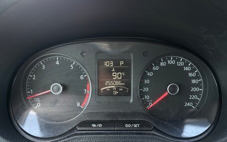 Volkswagen Polo VI (EU Market), 2019 год, 740 000 рублей, 2 фотография