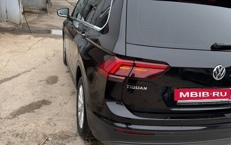 Volkswagen Tiguan II, 2017 год, 2 600 000 рублей, 4 фотография