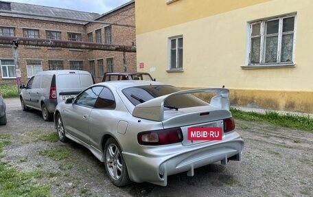 Toyota Celica VII рестайлинг, 1994 год, 530 000 рублей, 4 фотография