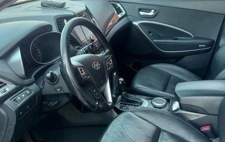 Hyundai Santa Fe III рестайлинг, 2014 год, 1 680 000 рублей, 13 фотография