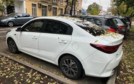 KIA Rio IV, 2020 год, 2 100 000 рублей, 5 фотография