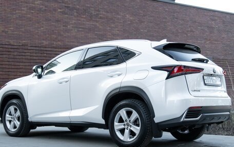 Lexus NX I, 2017 год, 3 300 000 рублей, 2 фотография