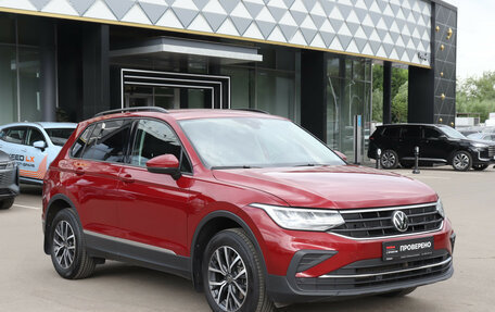 Volkswagen Tiguan II, 2022 год, 2 740 000 рублей, 3 фотография