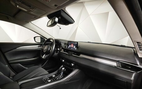 Mazda 6, 2018 год, 1 895 000 рублей, 13 фотография