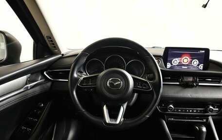 Mazda 6, 2018 год, 1 895 000 рублей, 20 фотография