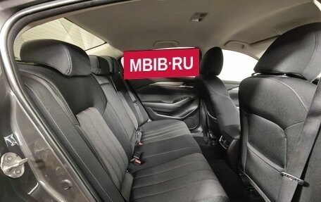 Mazda 6, 2018 год, 1 895 000 рублей, 16 фотография