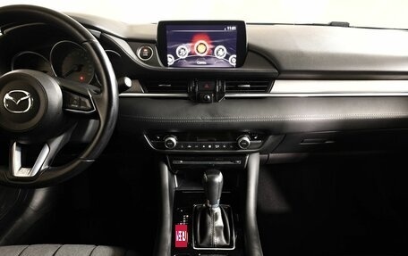Mazda 6, 2018 год, 1 895 000 рублей, 15 фотография