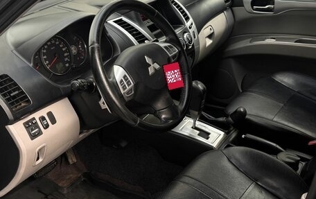 Mitsubishi Pajero Sport II рестайлинг, 2013 год, 1 750 000 рублей, 11 фотография