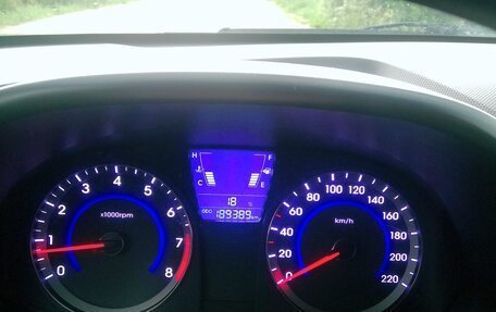 Hyundai Solaris II рестайлинг, 2013 год, 640 000 рублей, 7 фотография