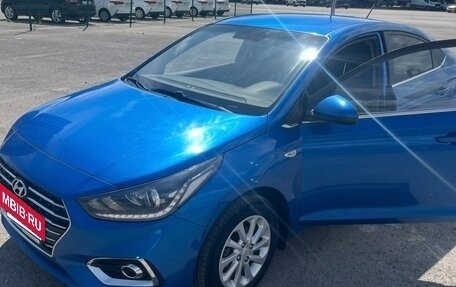 Hyundai Solaris II рестайлинг, 2017 год, 2 фотография