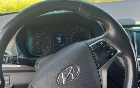 Hyundai Solaris II рестайлинг, 2017 год, 11 фотография