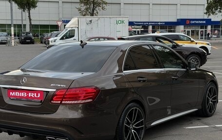 Mercedes-Benz E-Класс, 2015 год, 2 250 000 рублей, 2 фотография