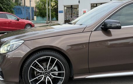 Mercedes-Benz E-Класс, 2015 год, 2 250 000 рублей, 14 фотография