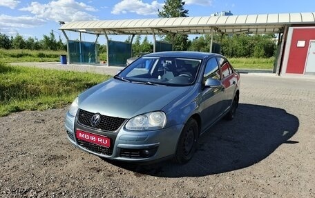 Volkswagen Jetta VI, 2009 год, 650 000 рублей, 1 фотография