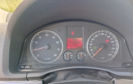 Volkswagen Jetta VI, 2009 год, 650 000 рублей, 3 фотография