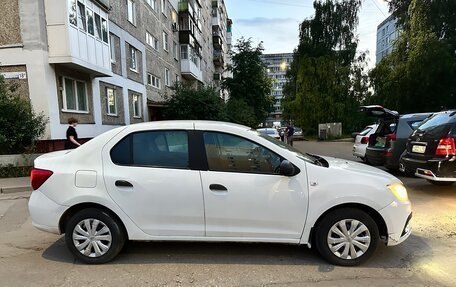 Renault Logan II, 2019 год, 420 000 рублей, 3 фотография