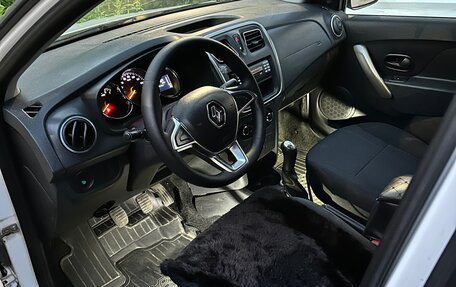 Renault Logan II, 2019 год, 420 000 рублей, 5 фотография