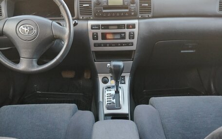 Toyota Corolla, 2003 год, 630 000 рублей, 2 фотография