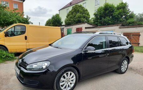Volkswagen Golf VI, 2009 год, 750 000 рублей, 2 фотография