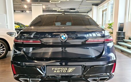 BMW 7 серия, 2023 год, 13 000 000 рублей, 5 фотография