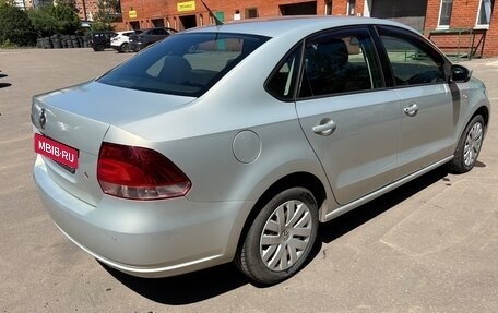 Volkswagen Polo VI (EU Market), 2011 год, 1 100 000 рублей, 3 фотография