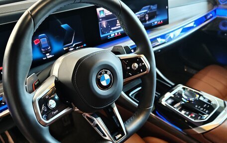 BMW 7 серия, 2023 год, 13 000 000 рублей, 19 фотография