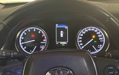 Toyota Camry, 2019 год, 2 550 000 рублей, 17 фотография