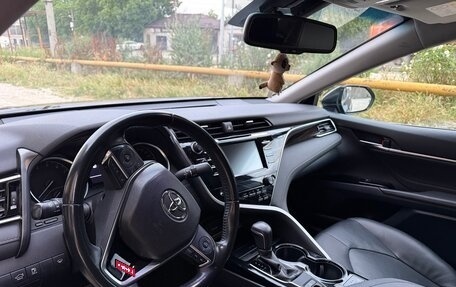 Toyota Camry, 2019 год, 2 550 000 рублей, 9 фотография