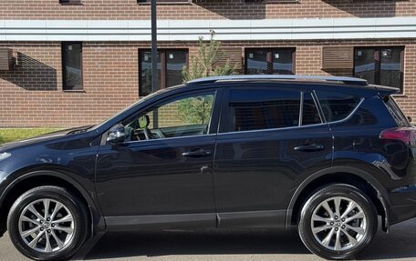 Toyota RAV4, 2016 год, 1 999 000 рублей, 4 фотография