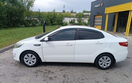 KIA Rio III рестайлинг, 2014 год, 400 000 рублей, 3 фотография