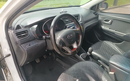 KIA Rio III рестайлинг, 2014 год, 400 000 рублей, 7 фотография