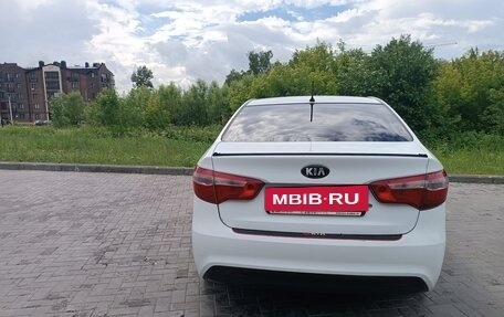 KIA Rio III рестайлинг, 2014 год, 400 000 рублей, 5 фотография
