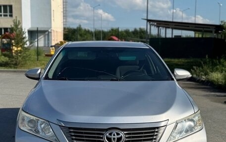 Toyota Camry, 2013 год, 1 850 000 рублей, 1 фотография